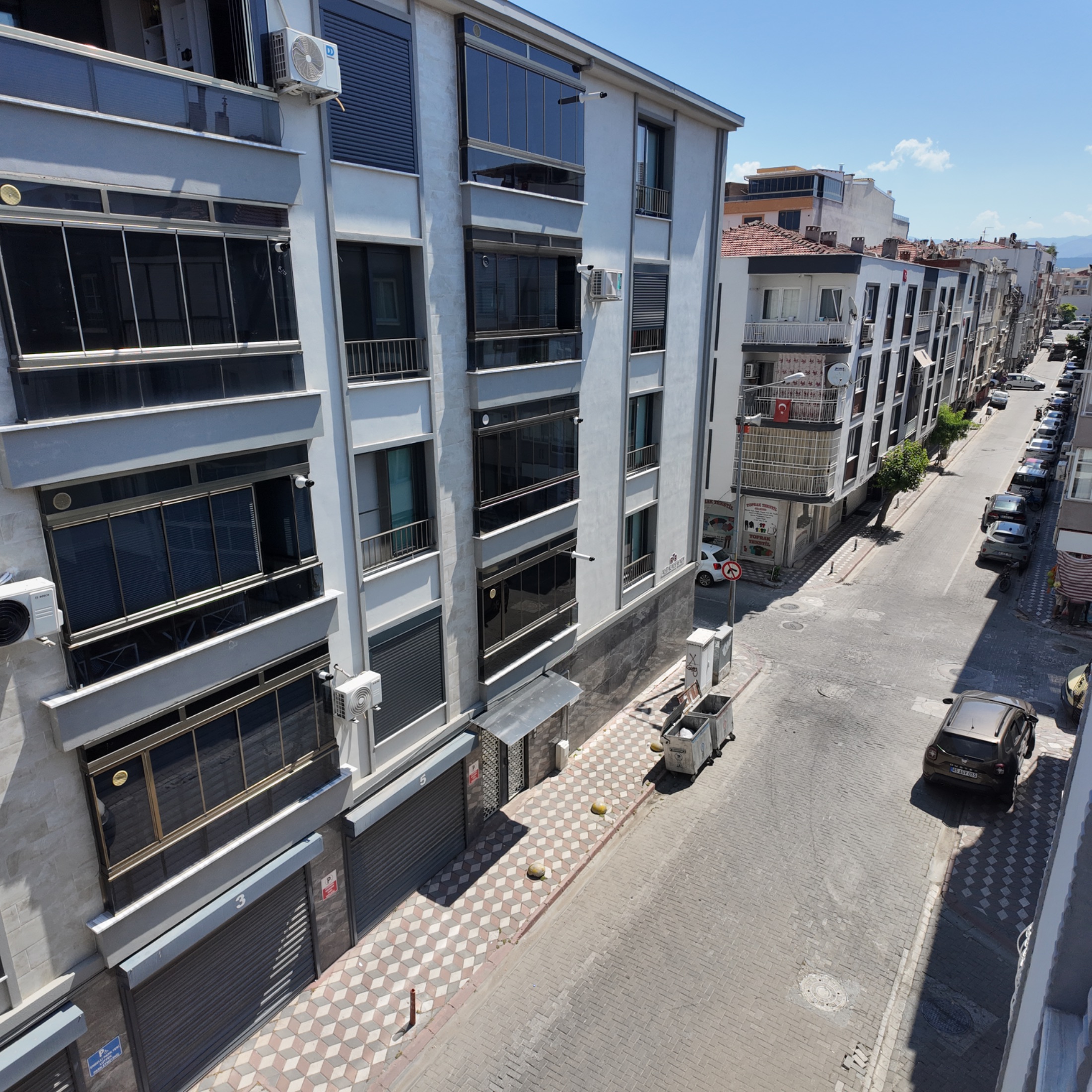 RAGIPBEY MERKEZİ KONUMDA 125 M2 BAKIMLI DOĞALGAZLI 3+1 DAİRE 15