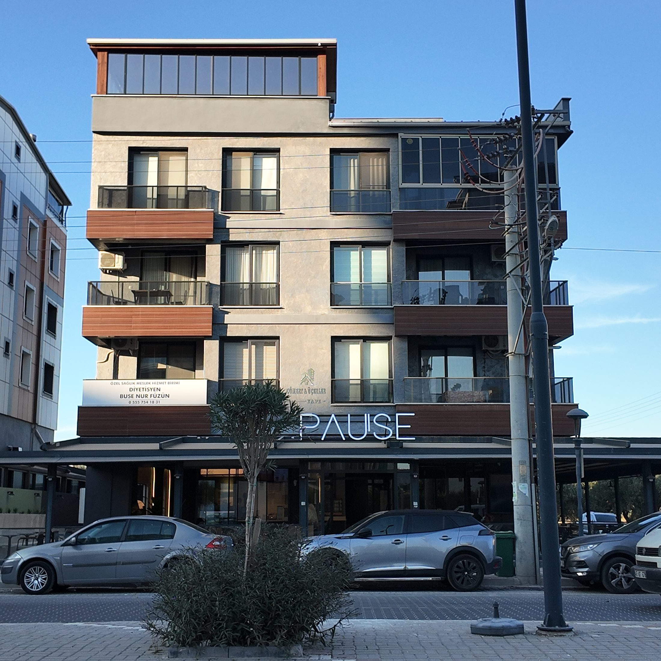 ATATÜRK PRESTİJ CADDESİ ÜZERİNDE 107 M2 2+1 SATILIK DAİRE