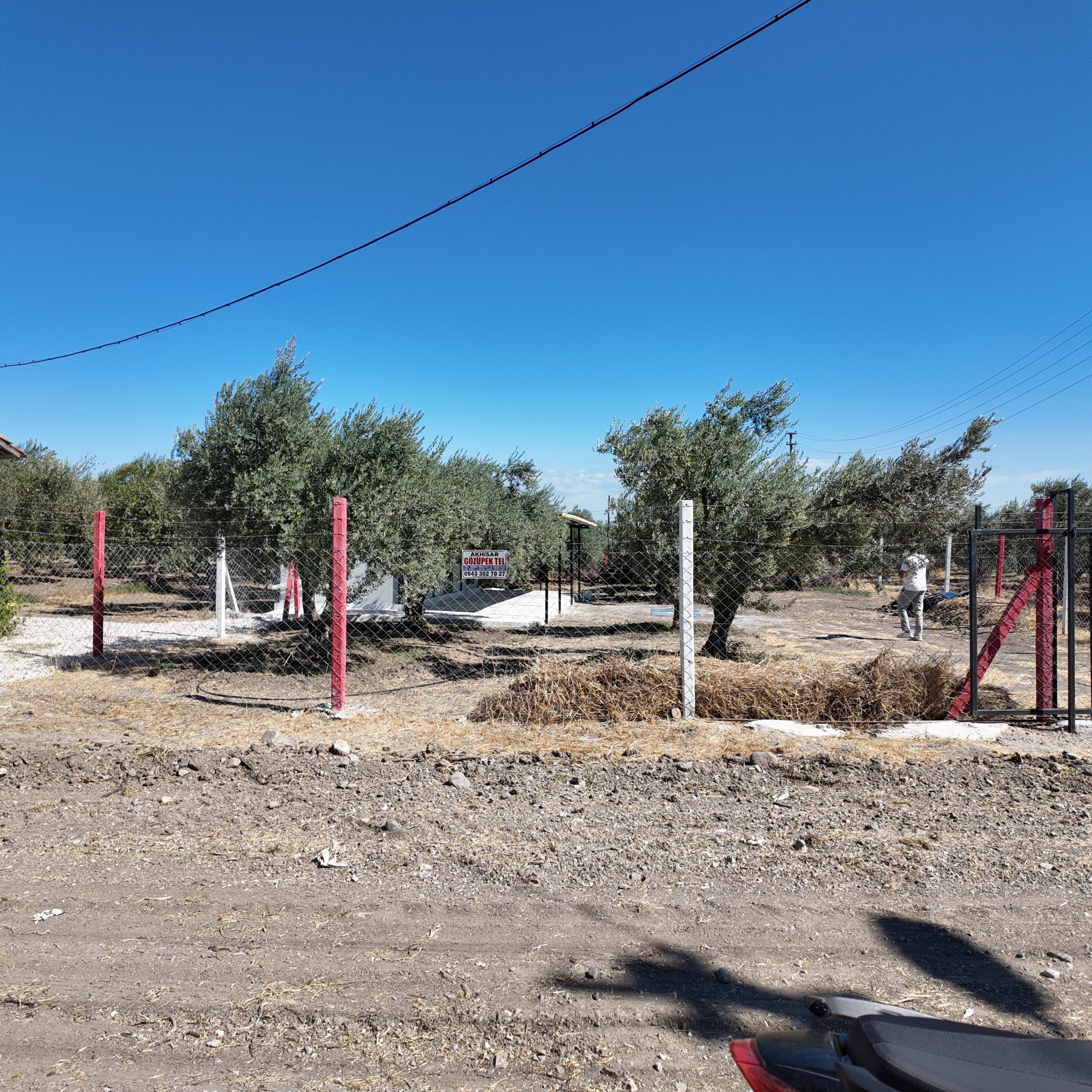 Ballıca Mahallesi Elektrik Su ve Evi Olan 1.500 m² Satılık Bahçe
