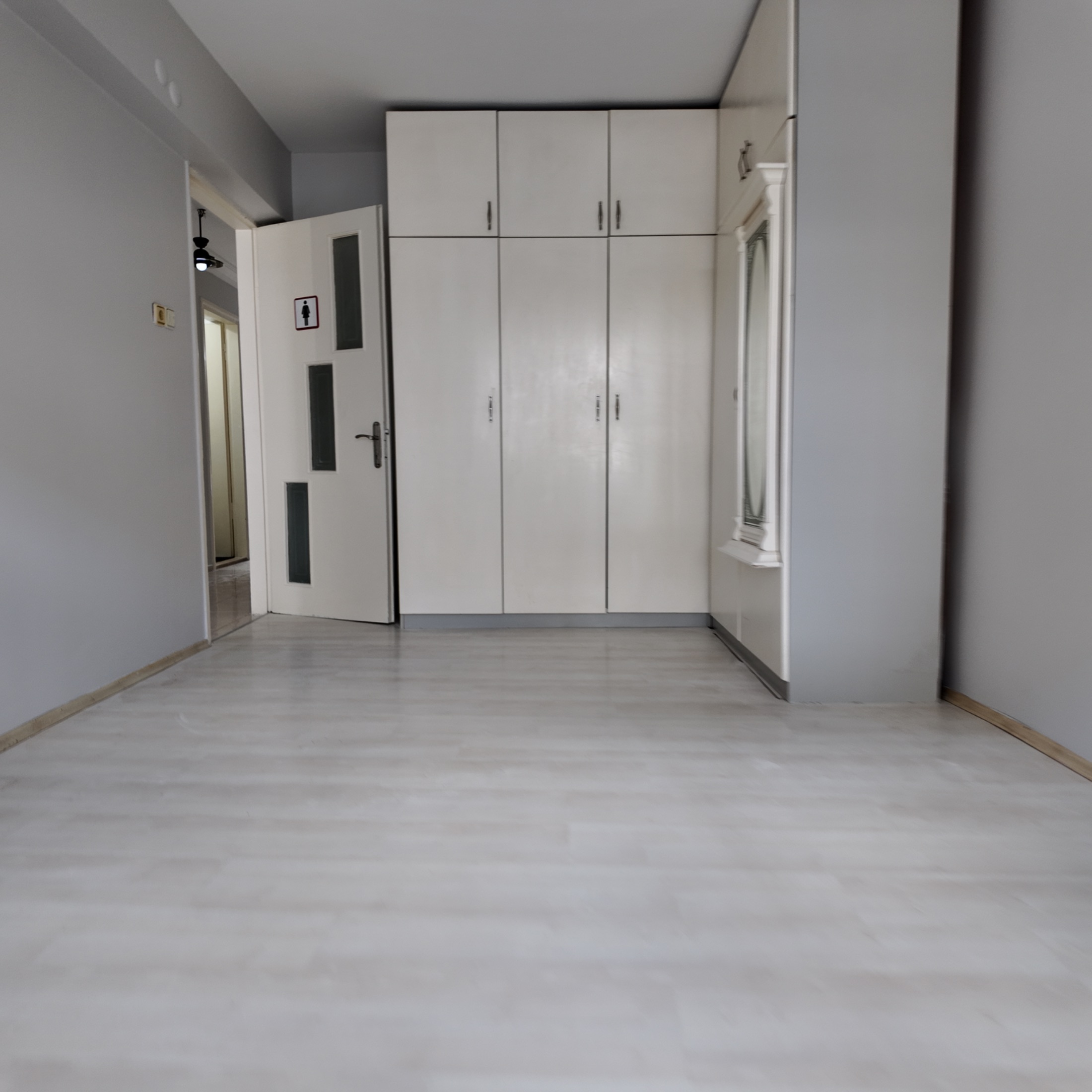 RAGIPBEY TAHİRÜN CADDESİ ARKA SOKAĞINDA 120 M2 3+1 BAKIMLI DAİRE 16