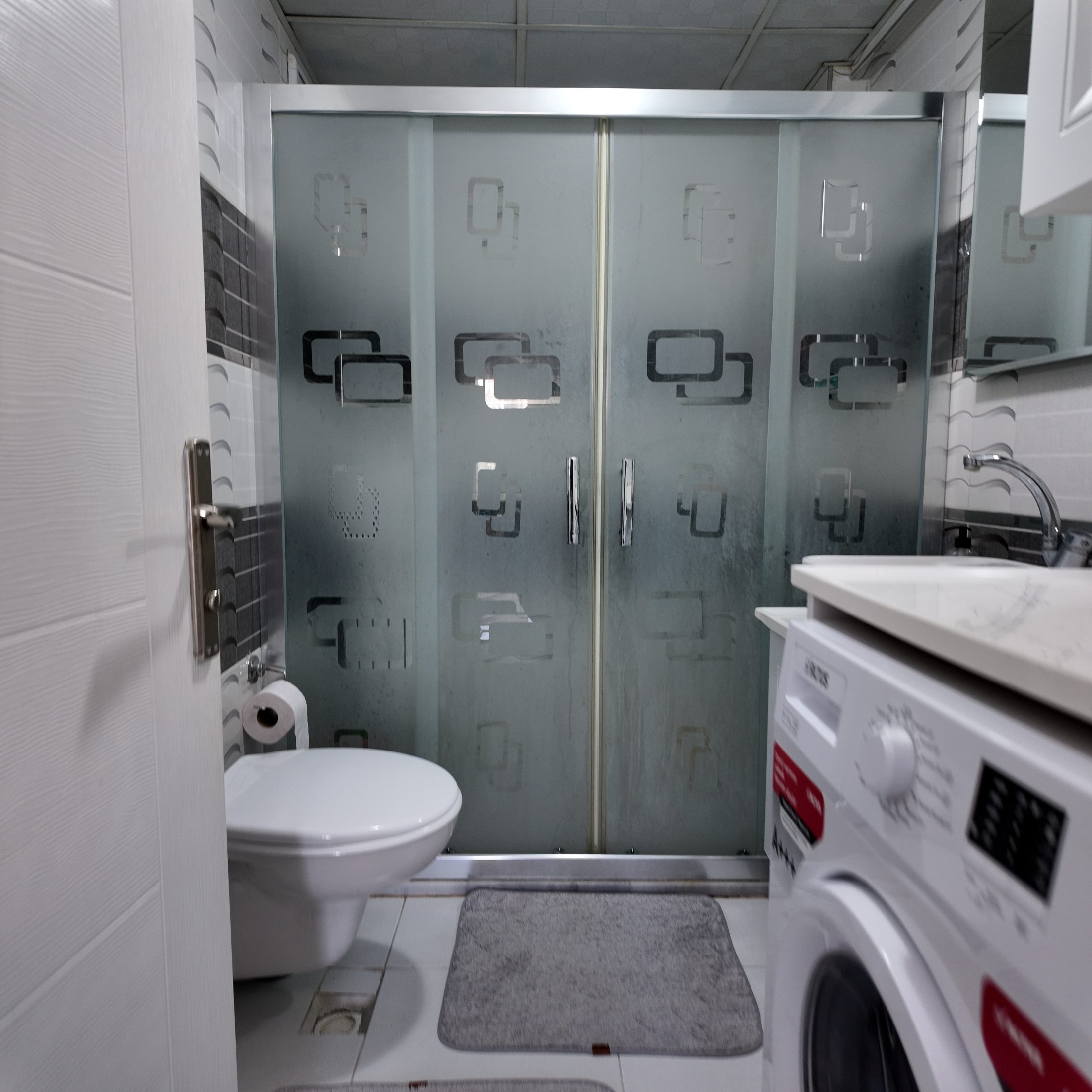 CUMHURİYET RİNG YOLUNDA 95 M2 2+1 BAKIMLI ASANSÖRLÜ DAİRE 7
