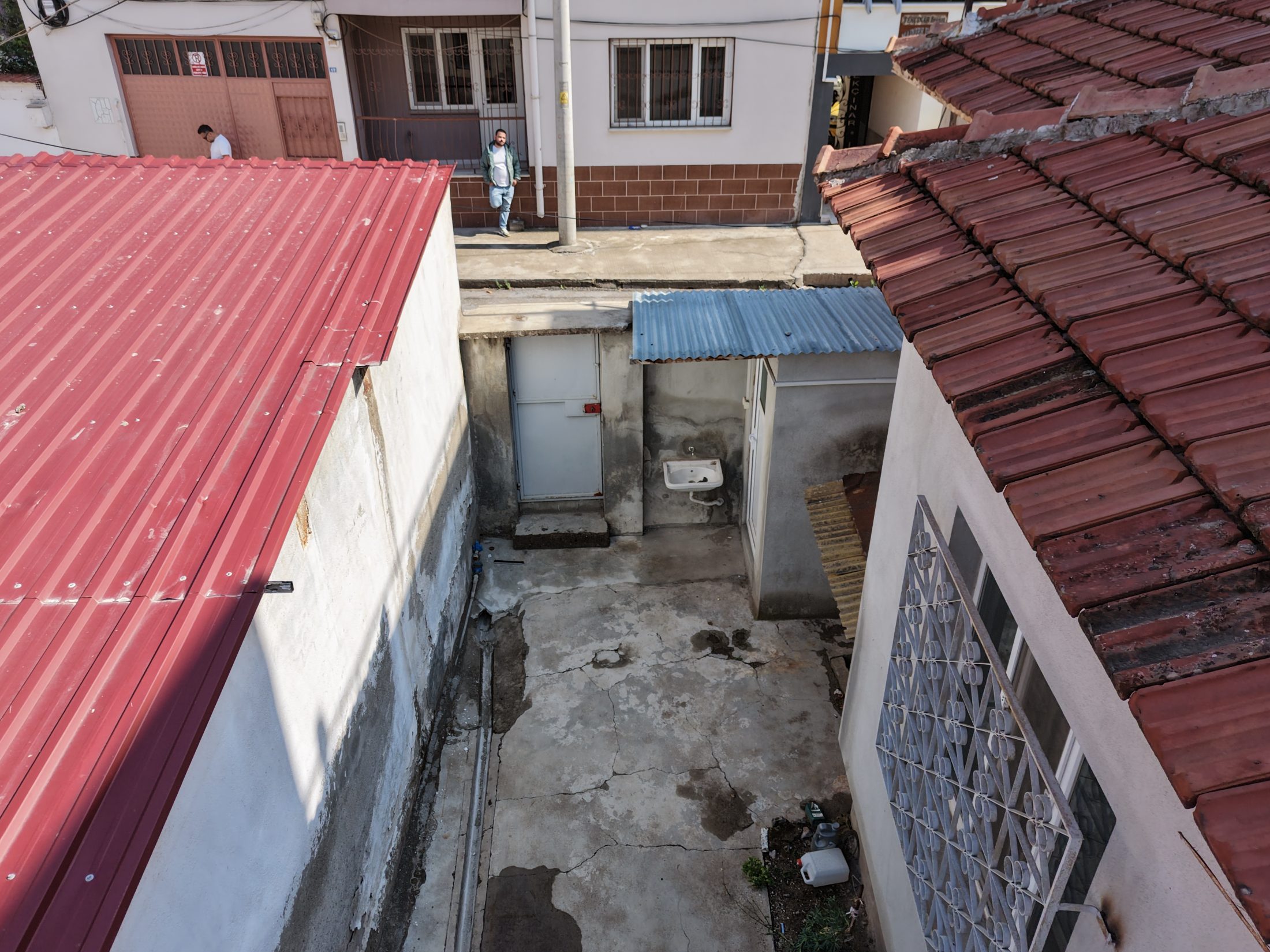 Atatürk Mahallesinde Müstakil Evli 175 m² 3 Kat İmarlı Arsa 14