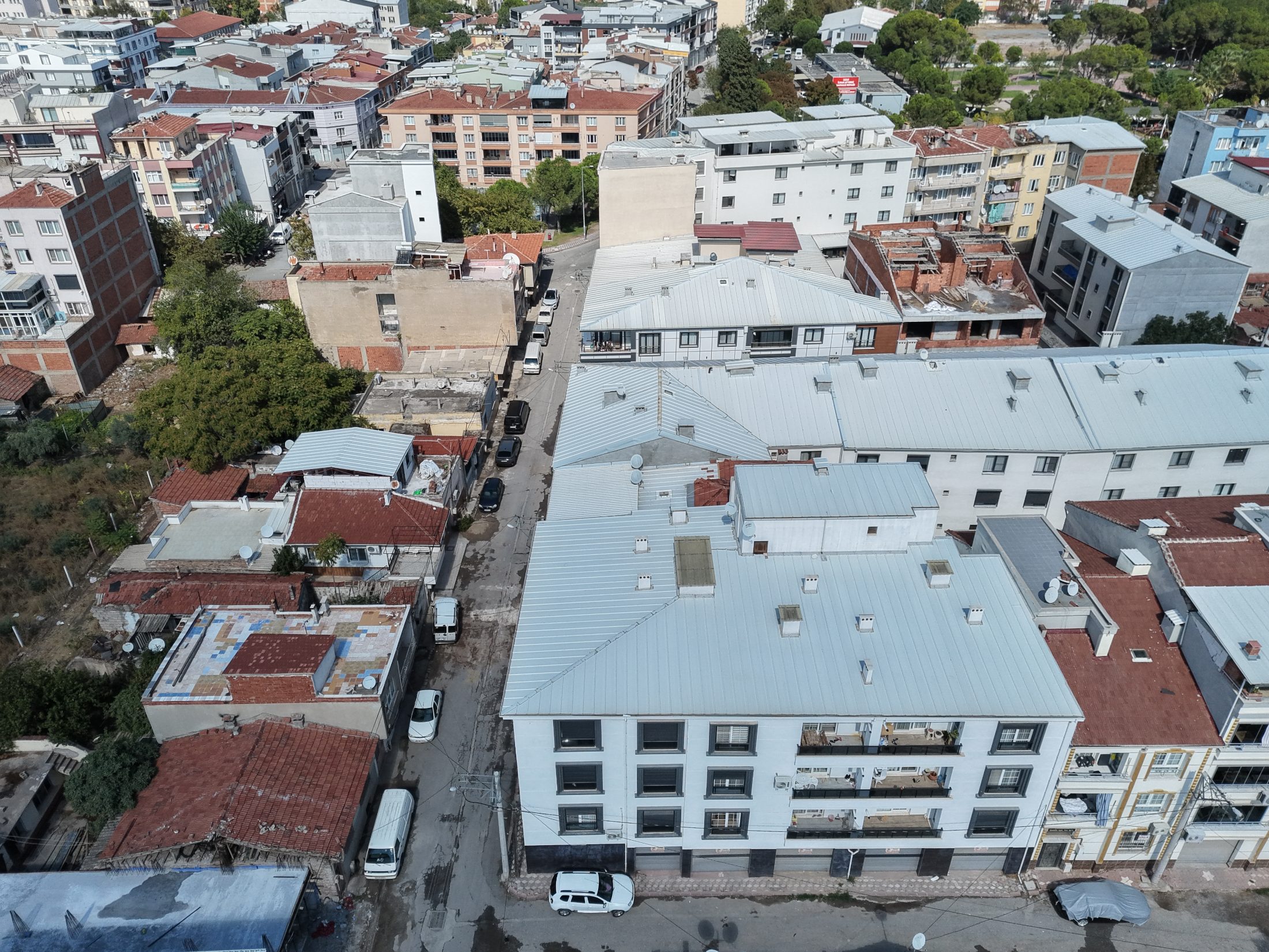 Atatürk Mahallesinde Müstakil Evli 175 m² 3 Kat İmarlı Arsa 3