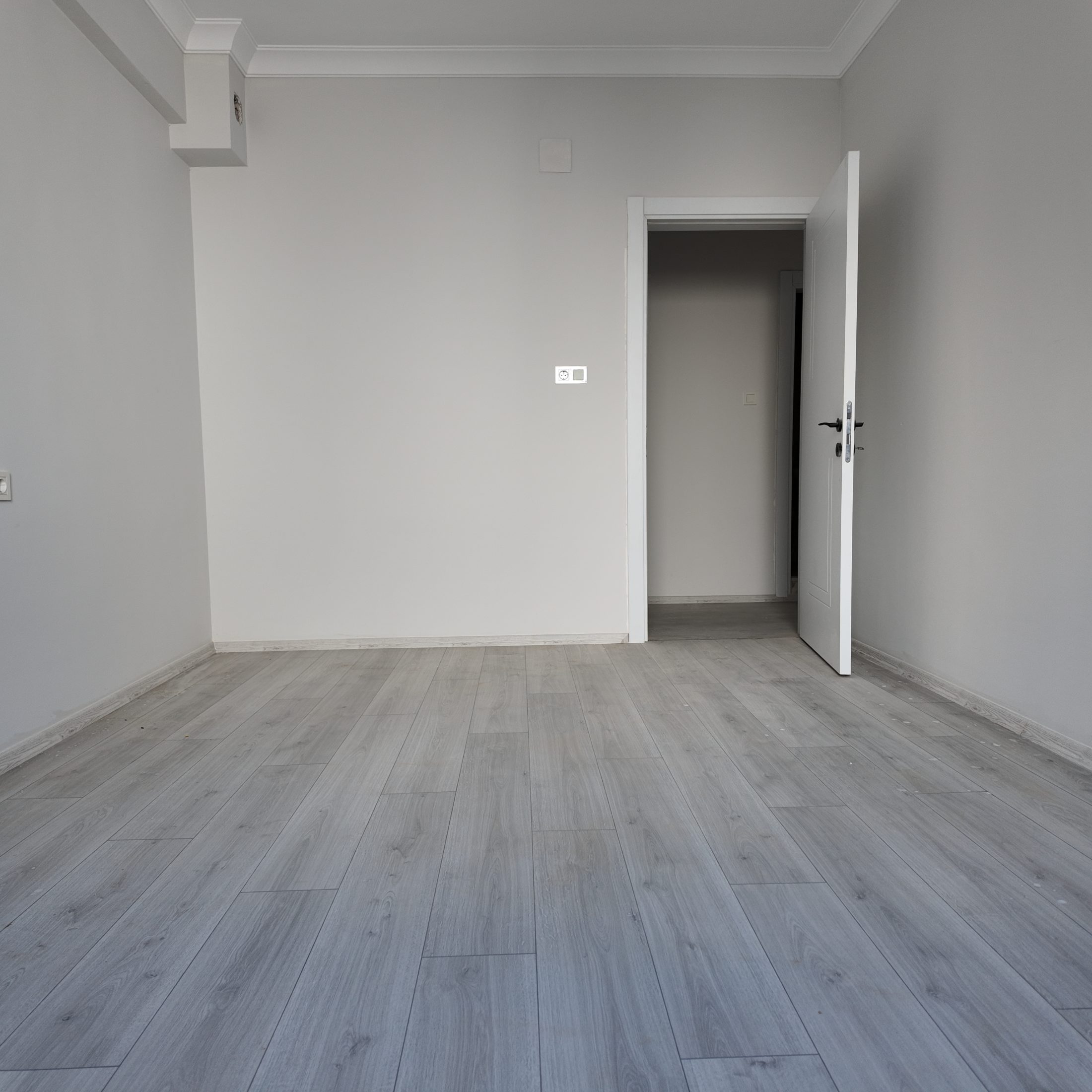 Reşatbeyde Yırcalı Okuluna Yürüme Mesafesinde 95 m² 2+1 14