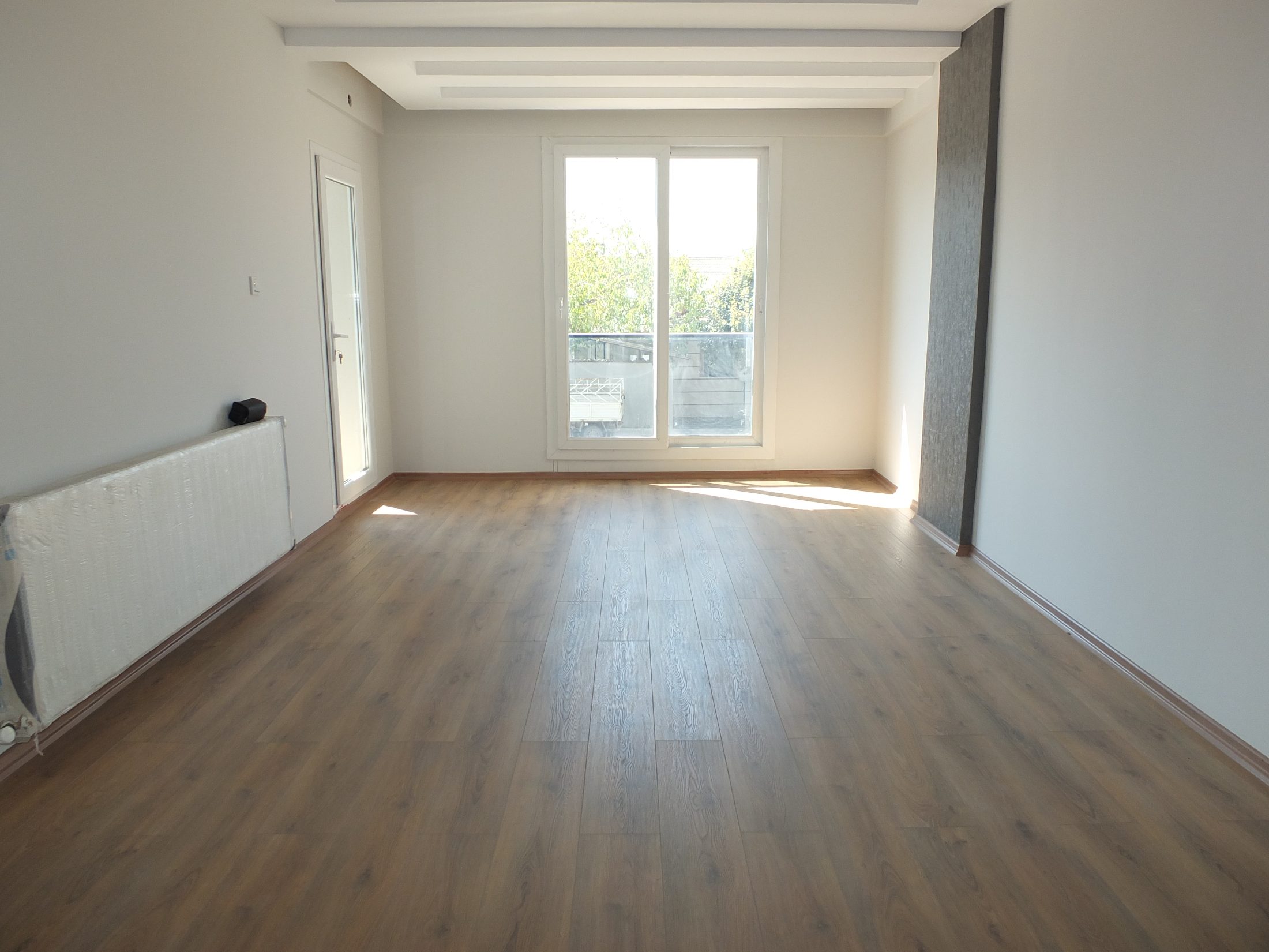 EFENDİ MAHALLESİ GENİŞ CADDE ÜZERİ 100 M2 2+1 SIFIR DAİRE 10