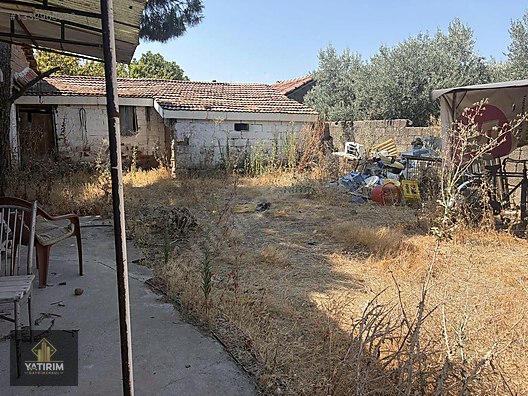 Cumhuriyet Mahallesi'nde Satılık Müstakil Ev ve Bahçesi 10